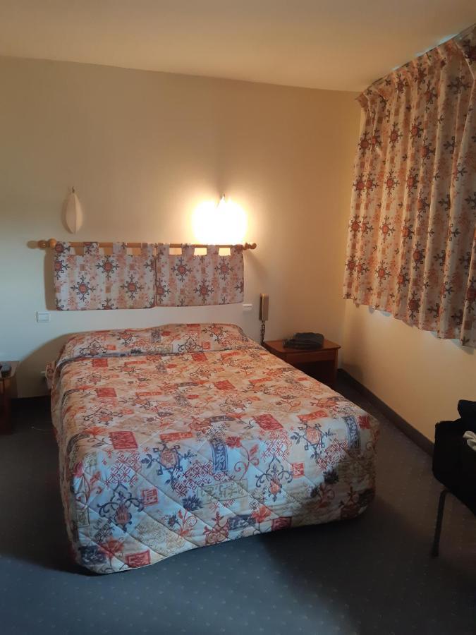 Noyal-sur-Vilaine Hotel Les Forges מראה חיצוני תמונה