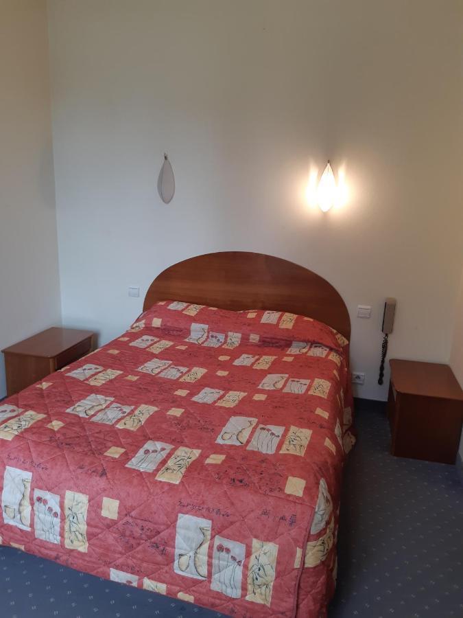 Noyal-sur-Vilaine Hotel Les Forges מראה חיצוני תמונה