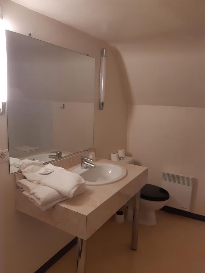 Noyal-sur-Vilaine Hotel Les Forges מראה חיצוני תמונה