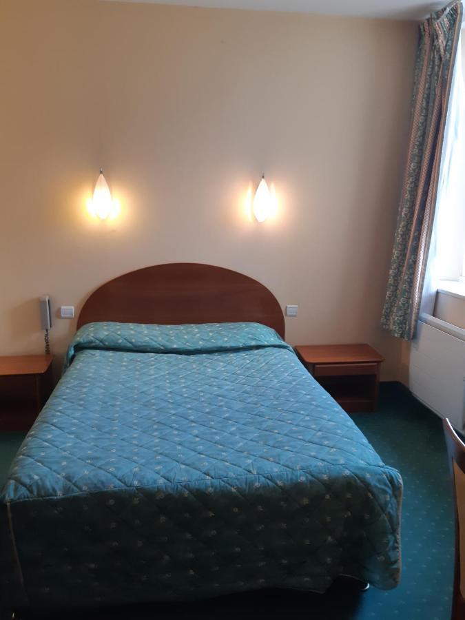 Noyal-sur-Vilaine Hotel Les Forges מראה חיצוני תמונה
