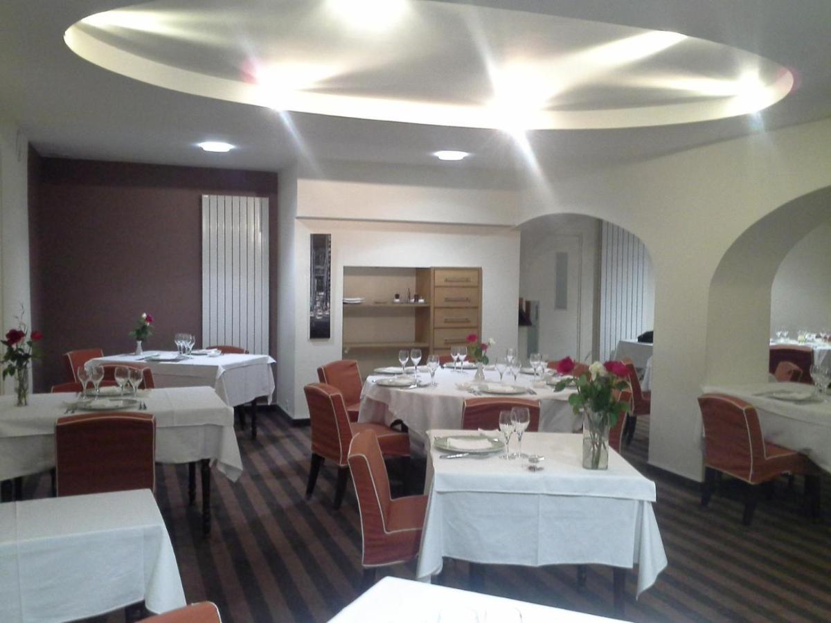 Noyal-sur-Vilaine Hotel Les Forges חדר תמונה